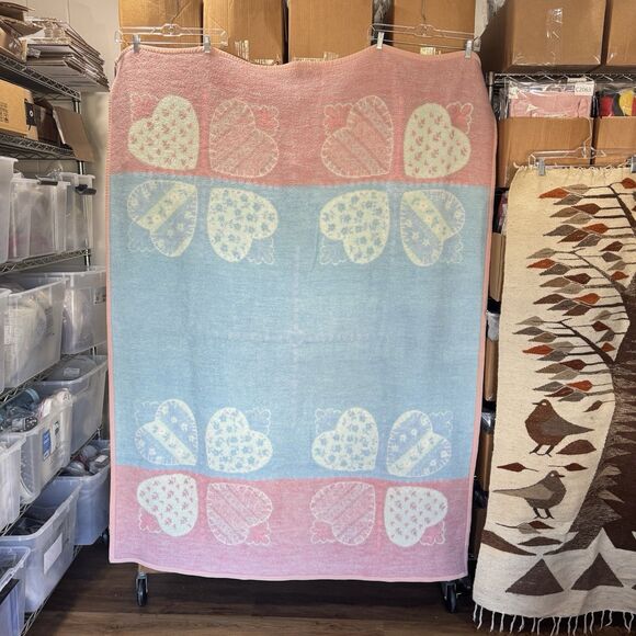 Biederlack Acrylic Blend Throw Blanket Pastels Reversible Cottage Hearts Kawaii - Picture 4 of 9